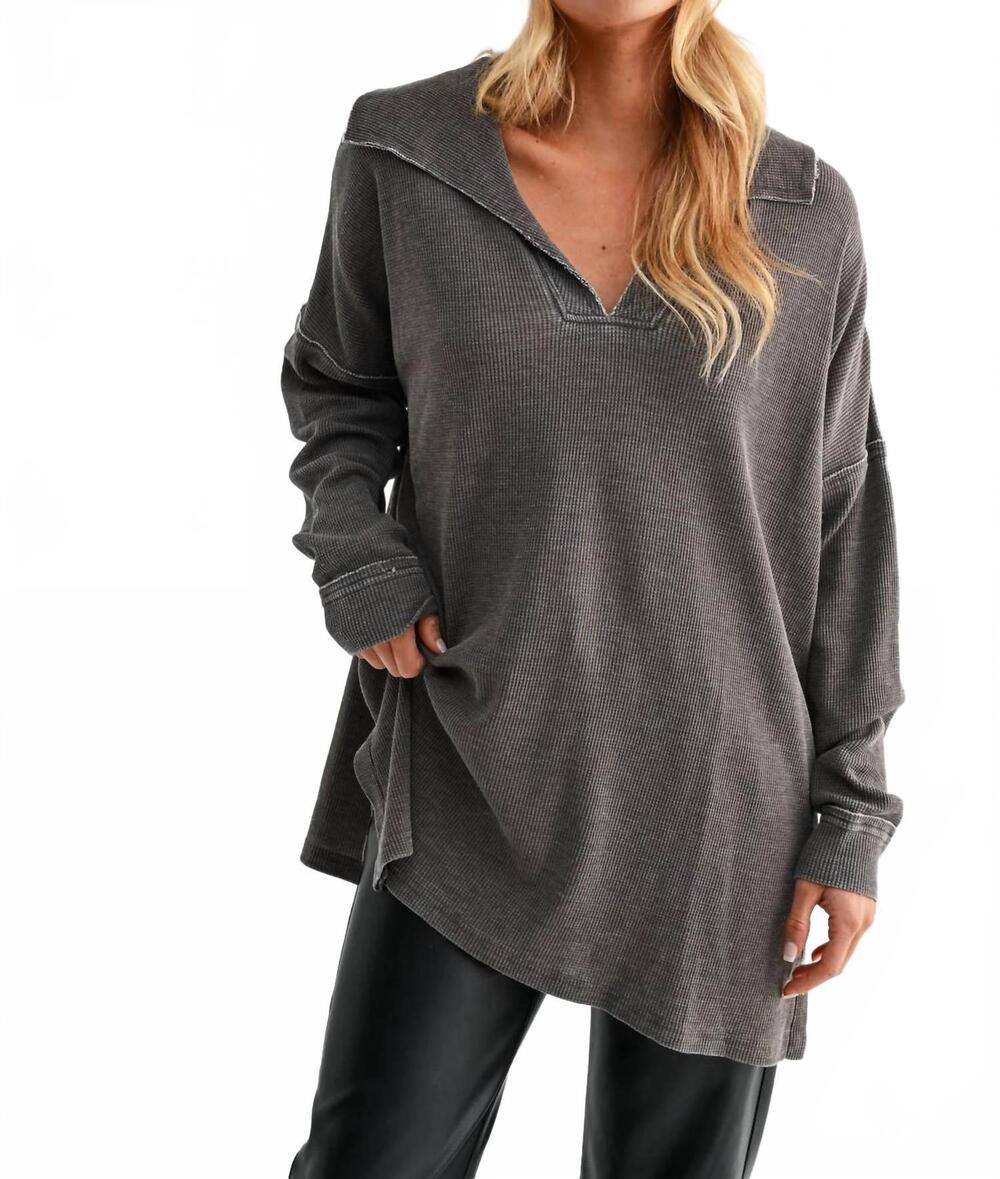 NEW MONO B waffle knit collared long sleeve sweatshirt in black